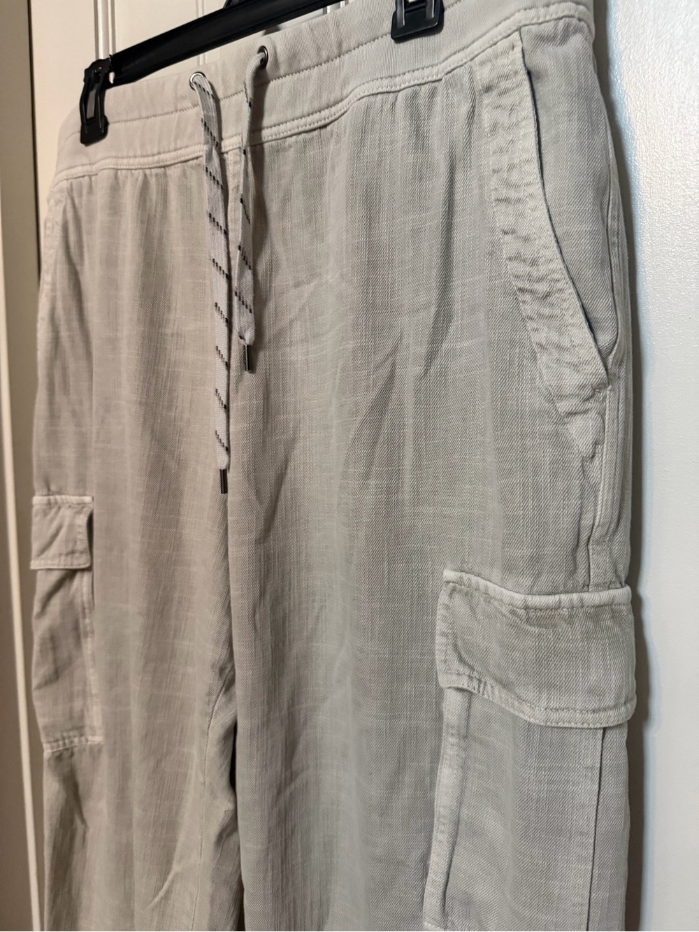James Perse Light Beige 100% cotton Cargo Drawstring Pants